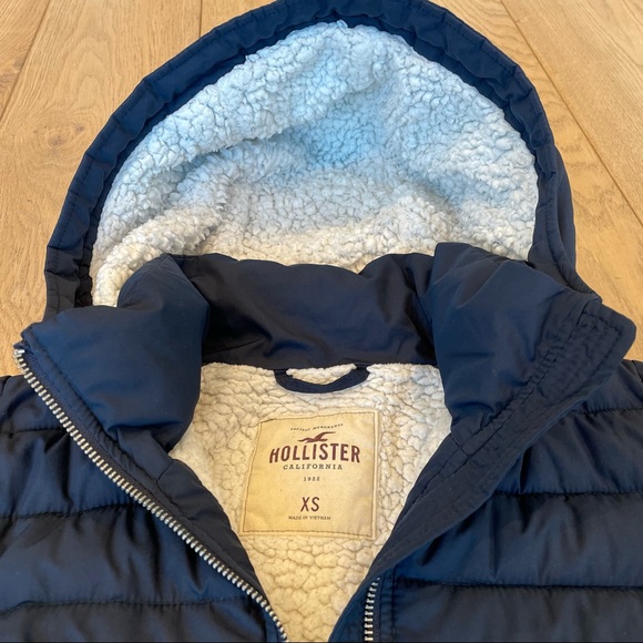 Navy Sherpa Lined Puffer Jacket with Hood - Picture 4 of 11